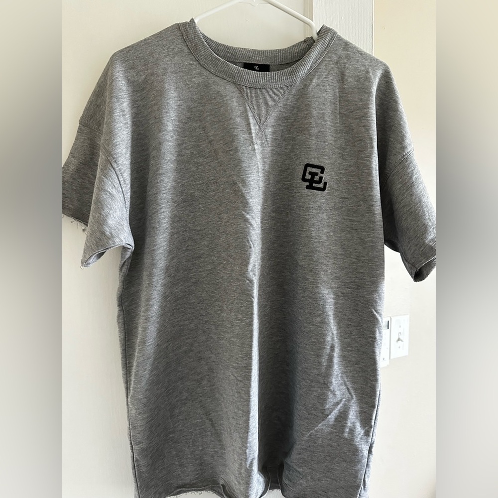 Gray Short Sleeve Sweatshirt